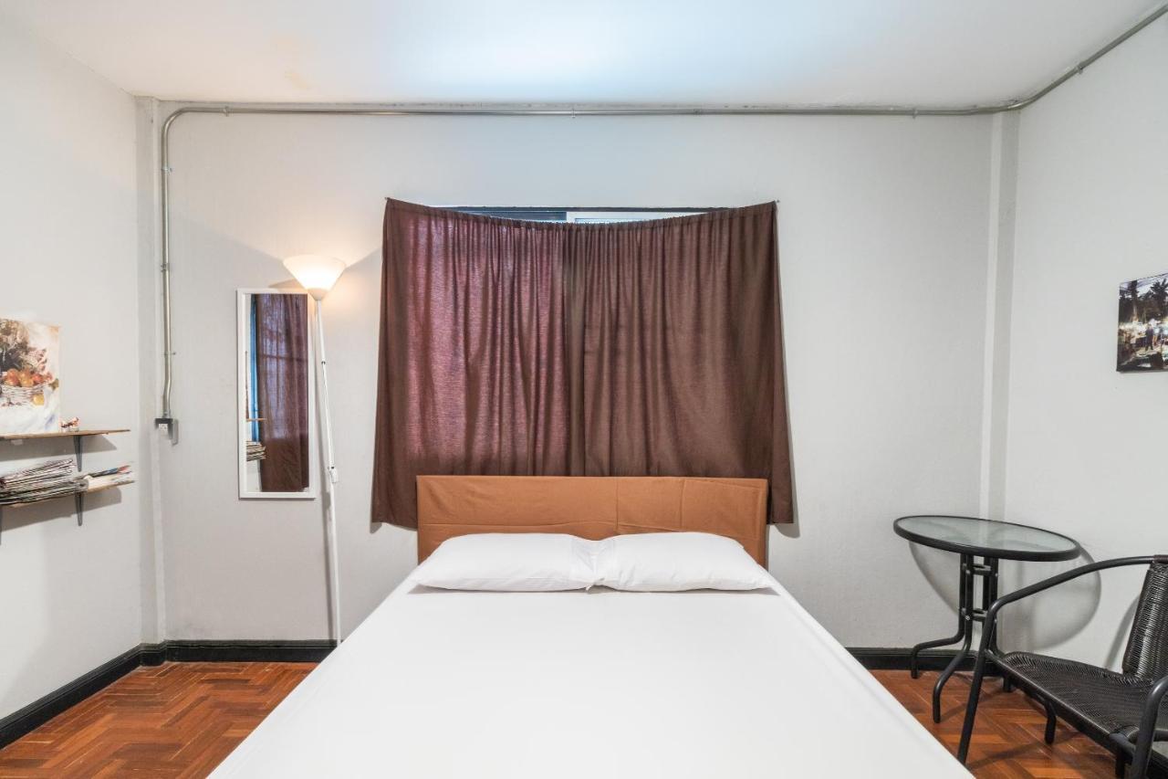Oyo 677 Le Loftel Hostel Chiang Mai Luaran gambar