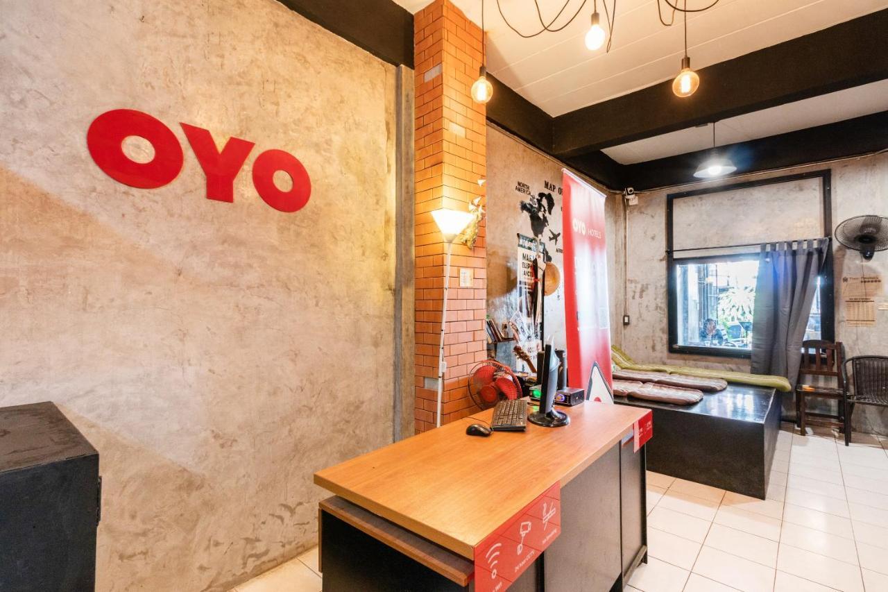 Oyo 677 Le Loftel Hostel Chiang Mai Luaran gambar